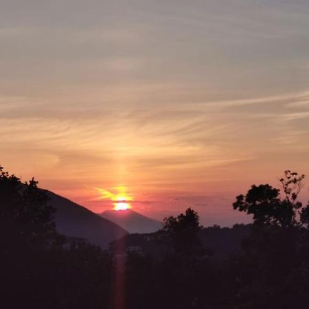 Il Fienile Di Anna Hotel Cava De' Tirreni Ngoại thất bức ảnh